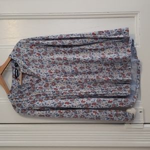 Lands' End pintuck blouse M